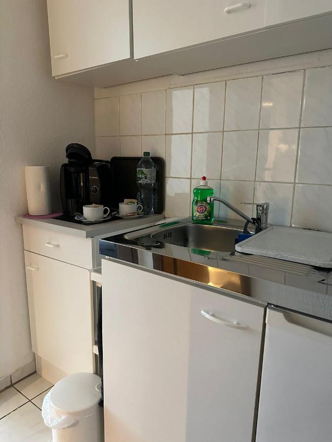 Jasmin'S Apartment Krefeld Exterior photo